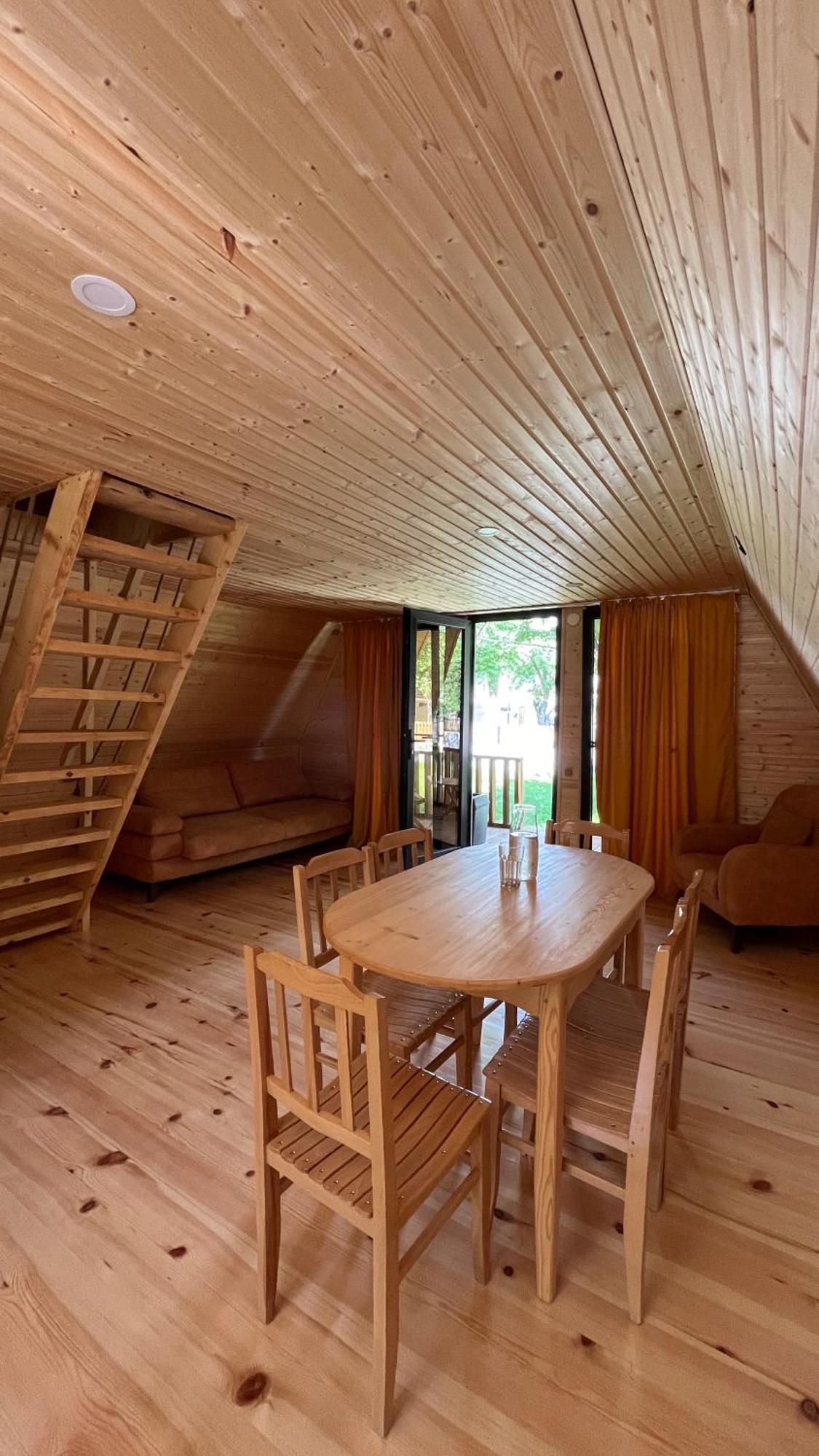 Garden House Mestia Ngoại thất bức ảnh
